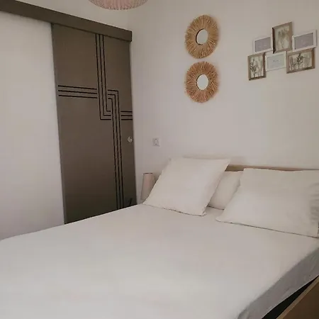 Casa vacanze Maison D'une Avec Jardin Clos Et Wifi A Di Fiumorbo A 4 Km De La