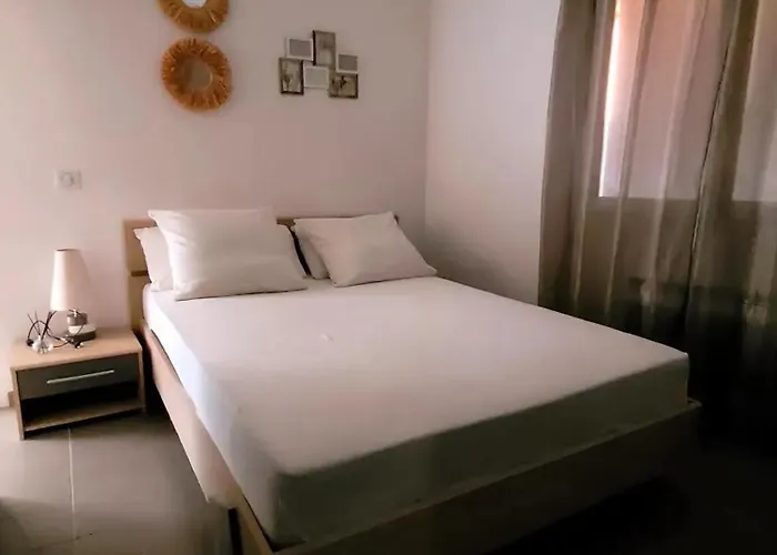 Maison Charmante Avec Vue Sur La Montagne A Di Fiumorbo בית נופש