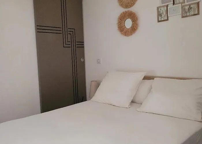 בית נופש Maison Charmante Avec Vue Sur La Montagne A Di Fiumorbo