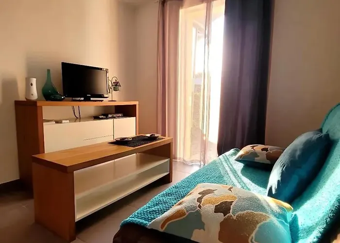 Maison Charmante Avec Vue Sur La Montagne A Di Fiumorbo *